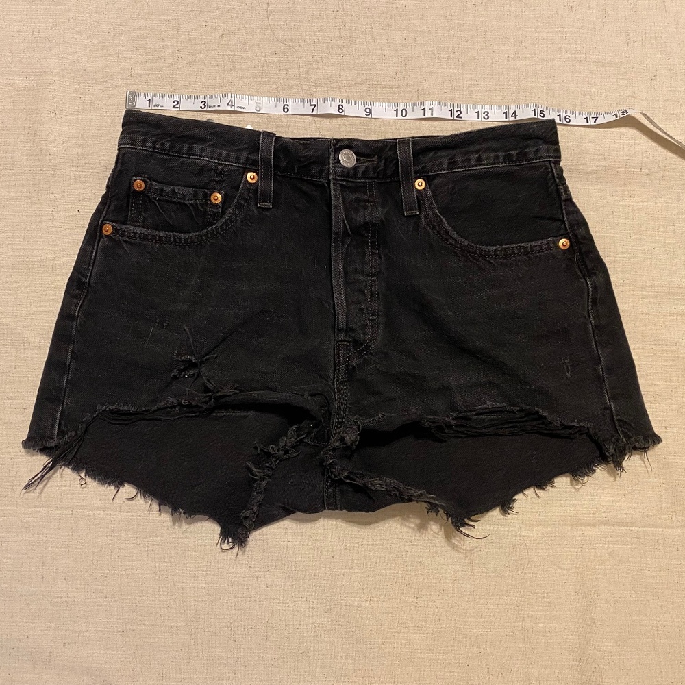 Levi’s shorts